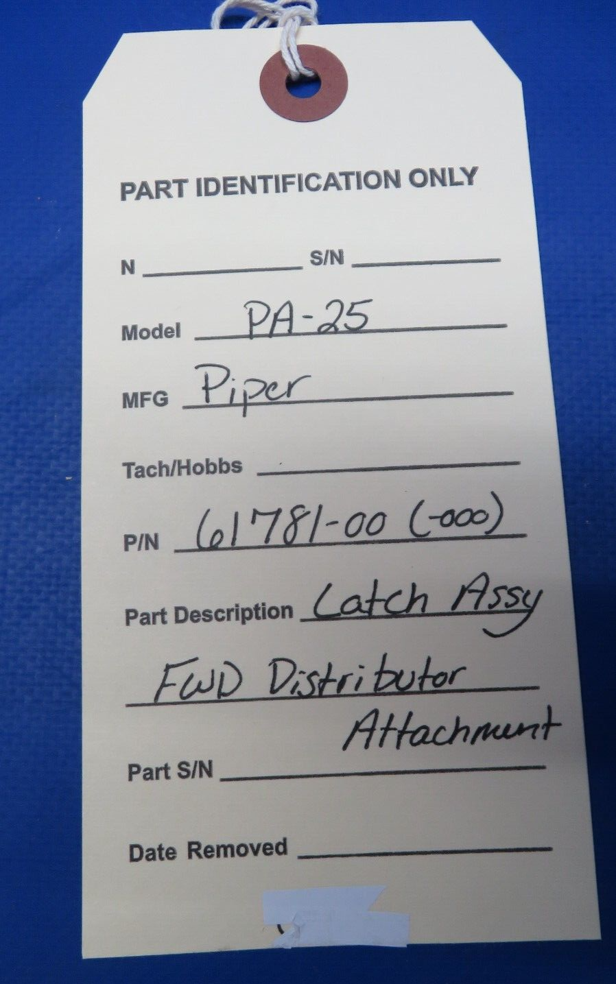 Piper PA-25 Latch Assy FWD Distributor Attachment P/N 61781-00 (0523-131)