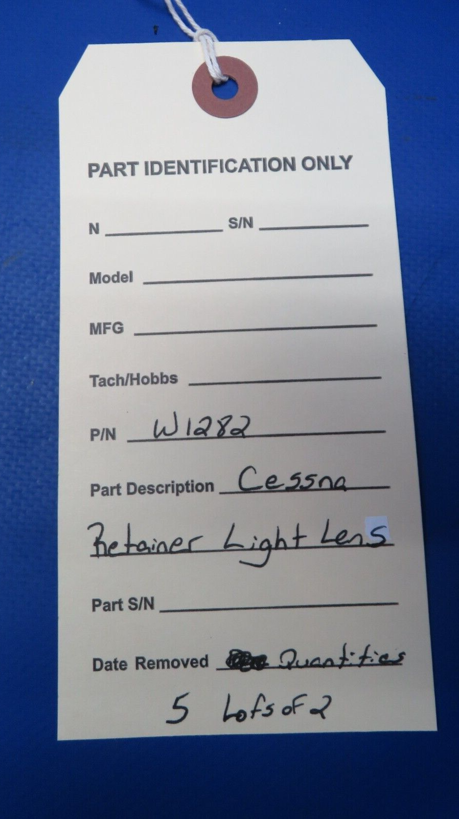 Cessna Retainer Light Lens P/N W1282 LOT OF 2 (0523-835)