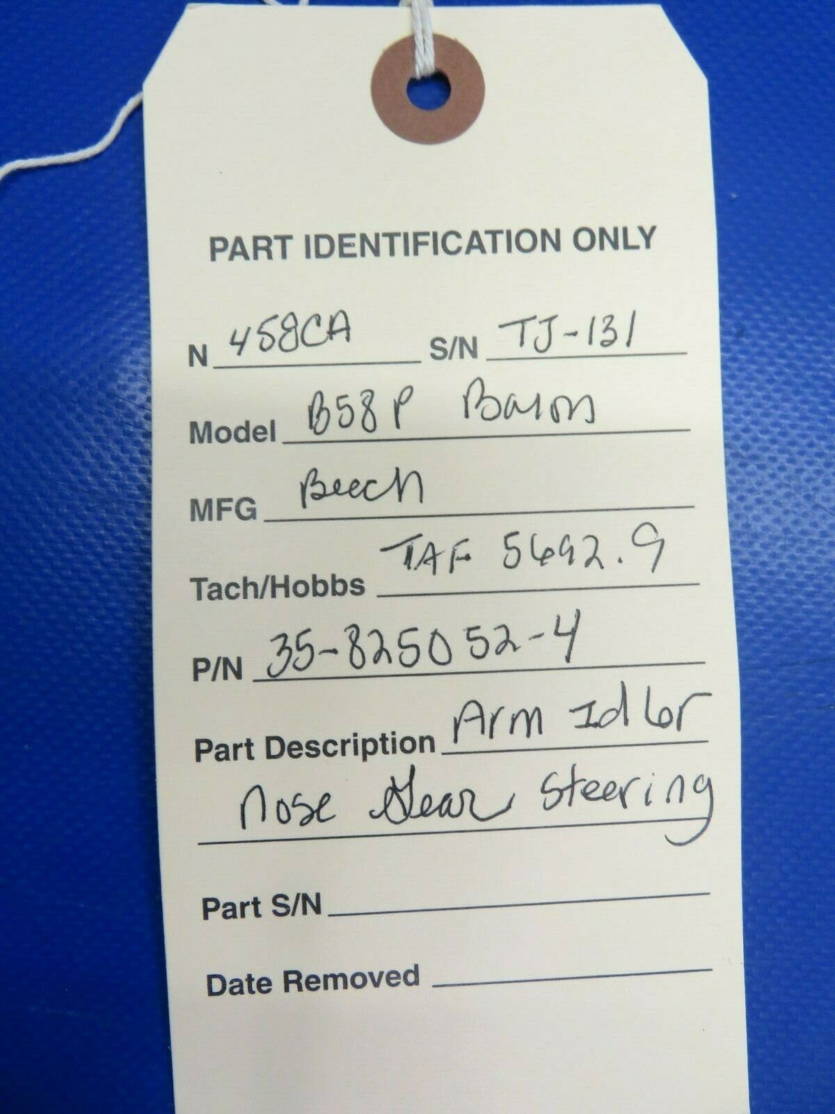 Beech Baron B58P Arm Idler Nose Gear Steering 35-825052-4 (0320-91)
