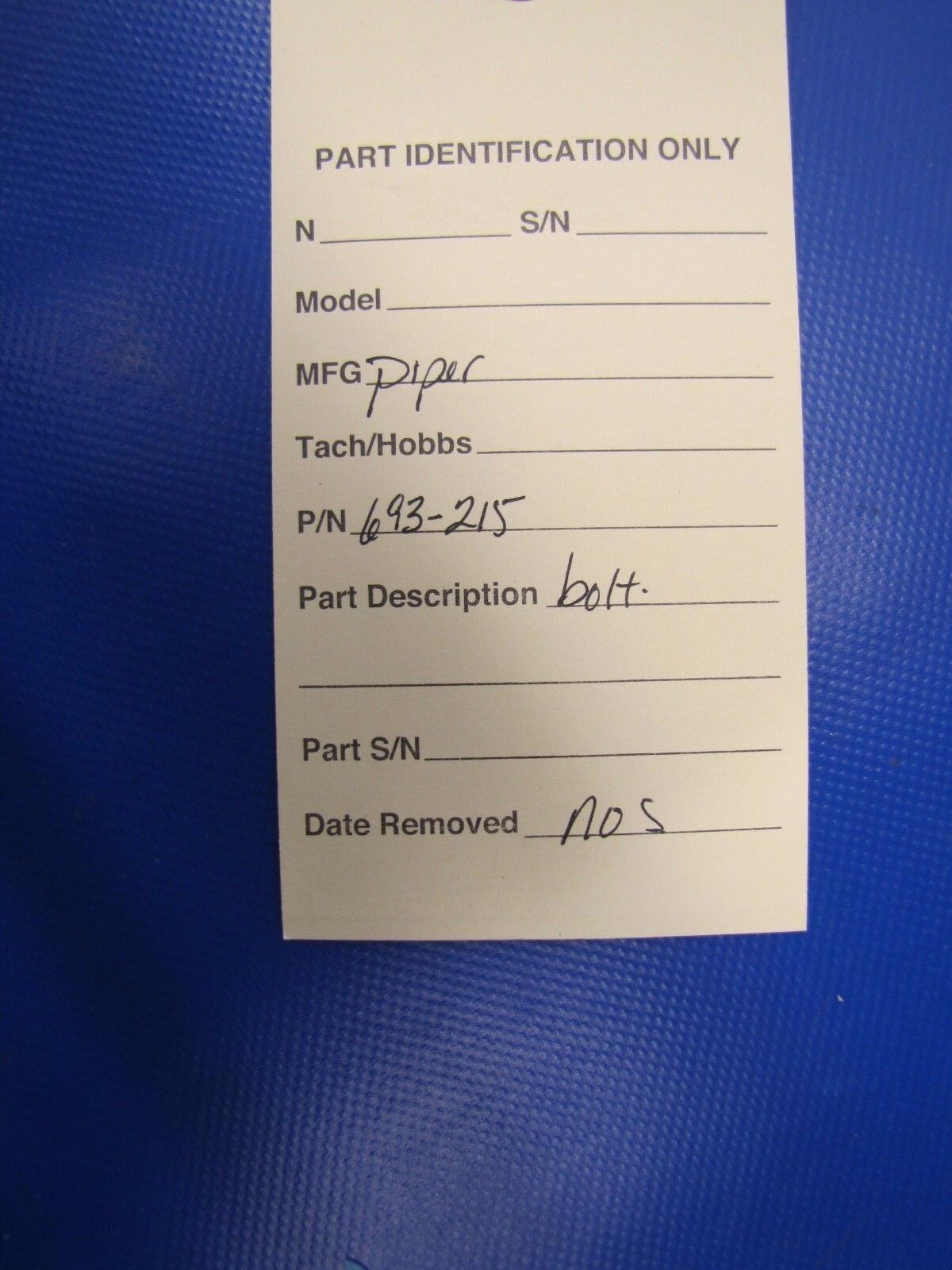 Piper Bolt P/N 693-215 NOS (0417-126)