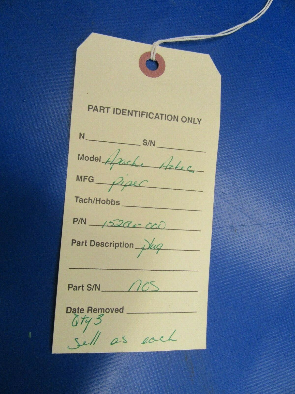 Piper Apache, Aztec Plug Nose Gear Oleo Piston P/N 15206-000 NOS (0419-316)