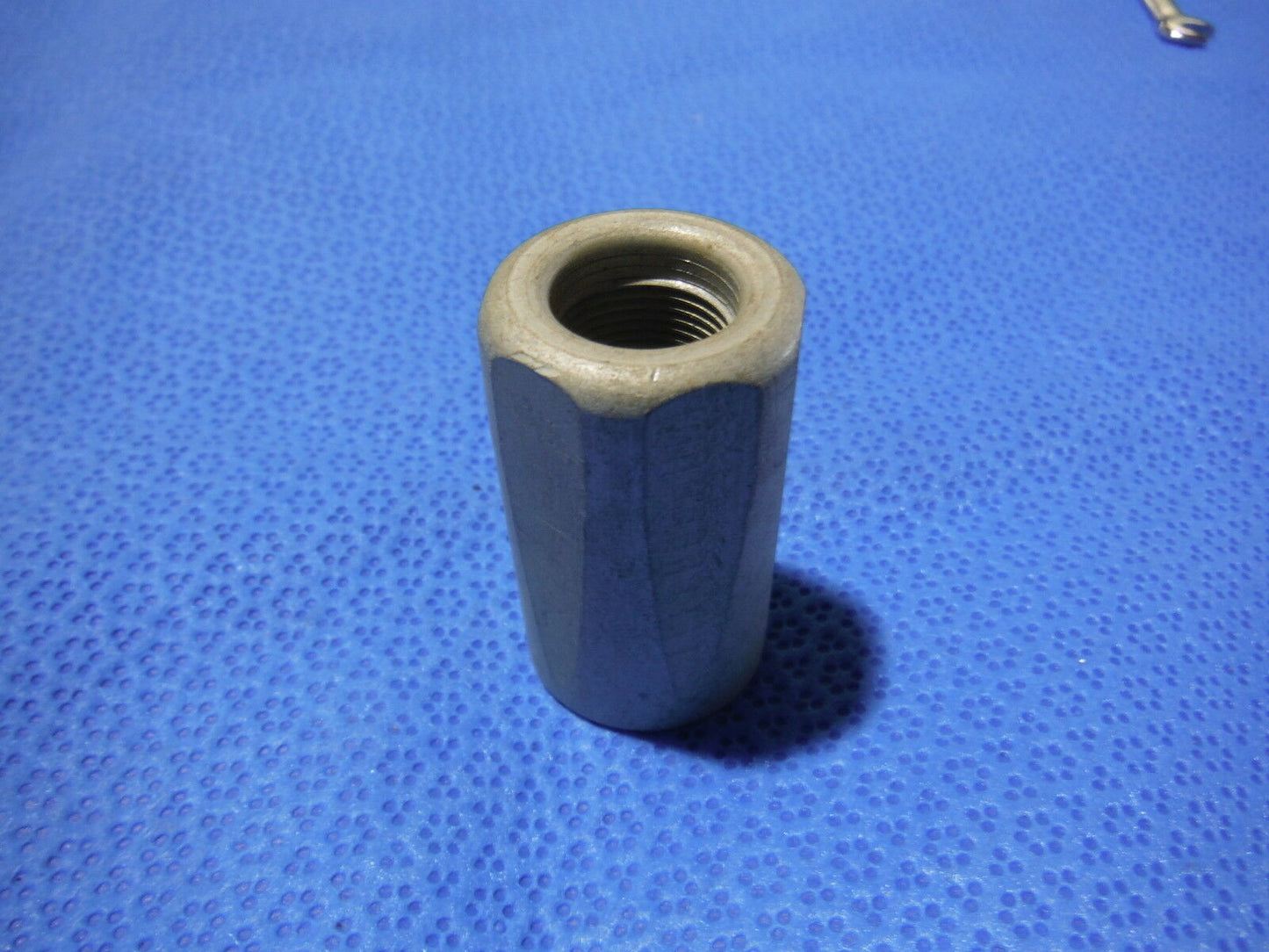 Nut, Hose Coupling LOT OF 125 P/N 215-8D (715-67)