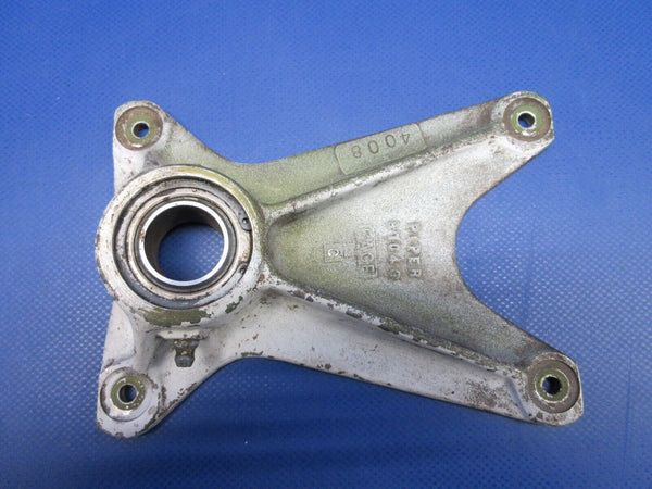 Piper Main Gear Trunnion RH Casting 87043 (0324-1063)