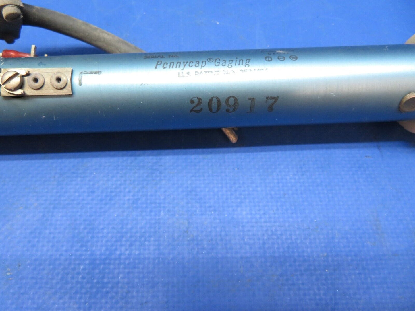 Cessna 310 / 310Q CAS Sensor Main Fuel Gauging w/ Cable P/N 9910082-3 (0823-786)