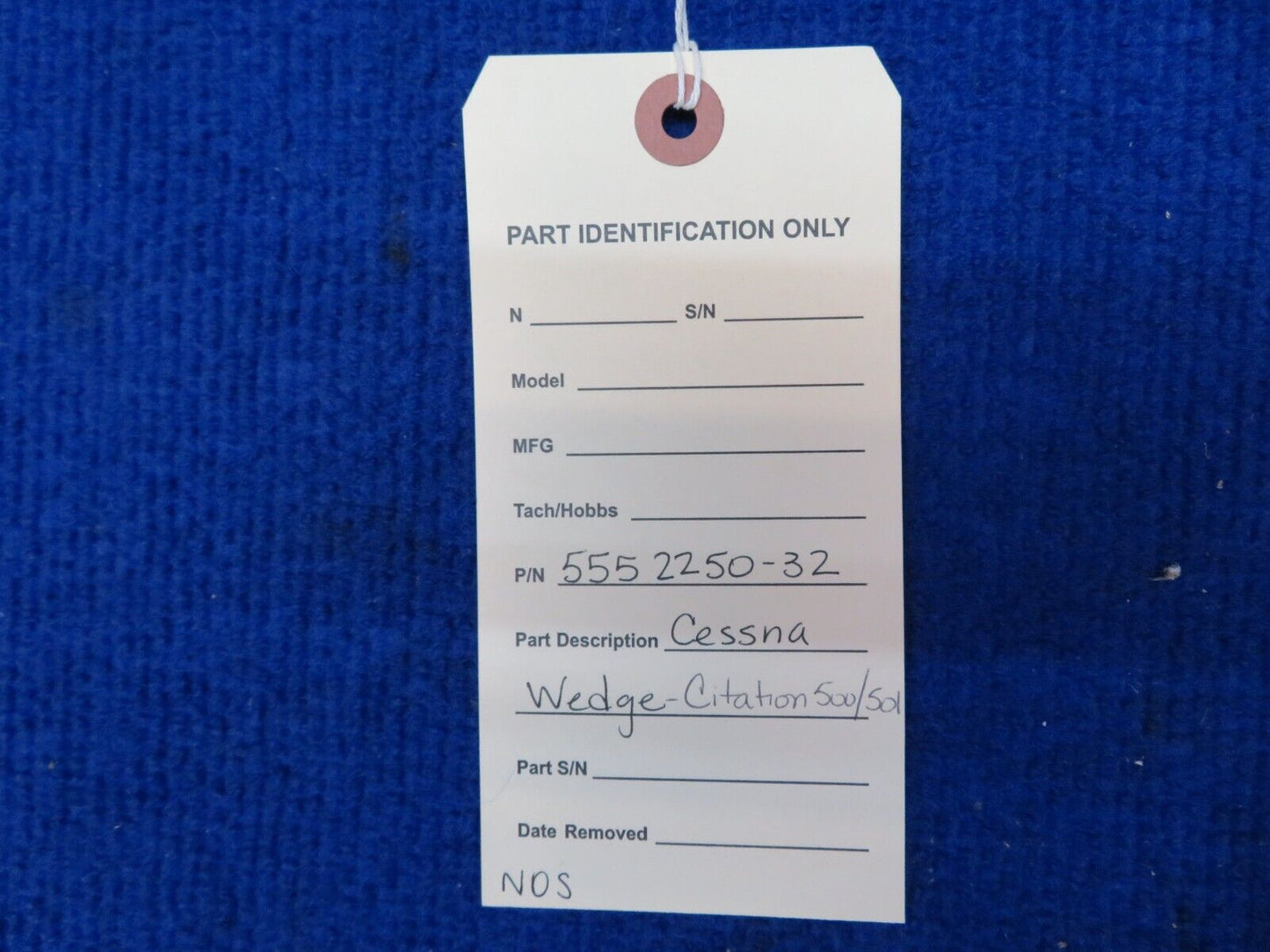 Cessna Wedge - Citation 500 /501 P/N 5552250-32 NOS (0822-558)