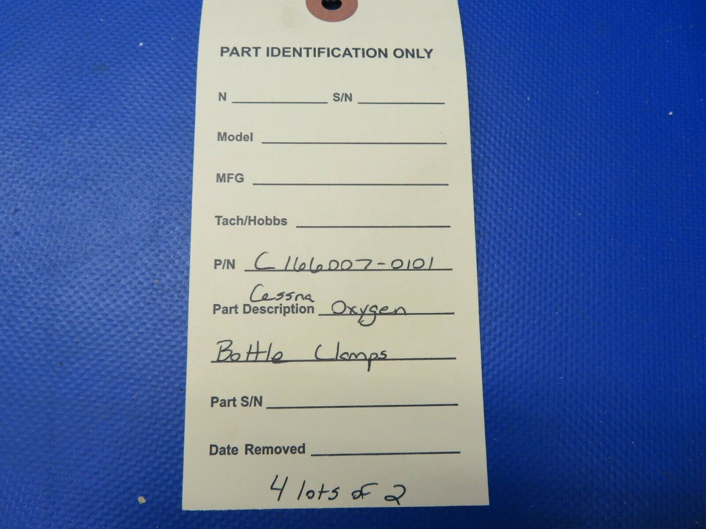 Cessna Oxygen Bottle Clamps P/N C166007-0101 LOT OF 2 (0821-829)