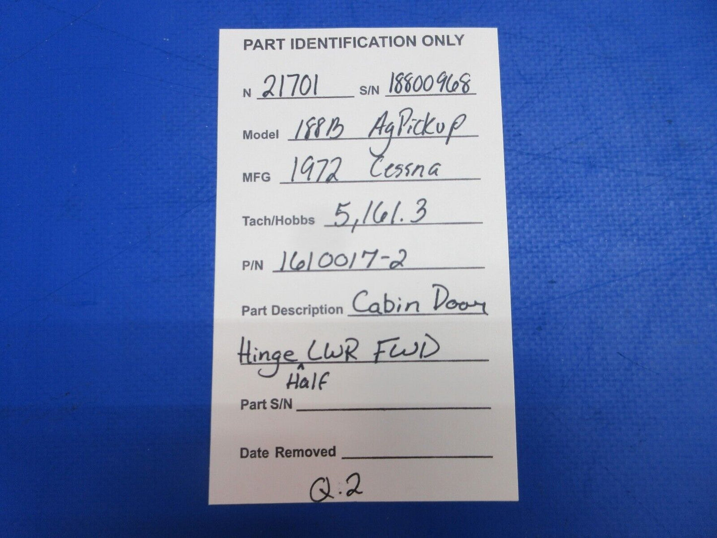 Cessna 188B AGpickup Cabin Door Hinge Half LWR FWD P/N 1610017-2 (0723-224)