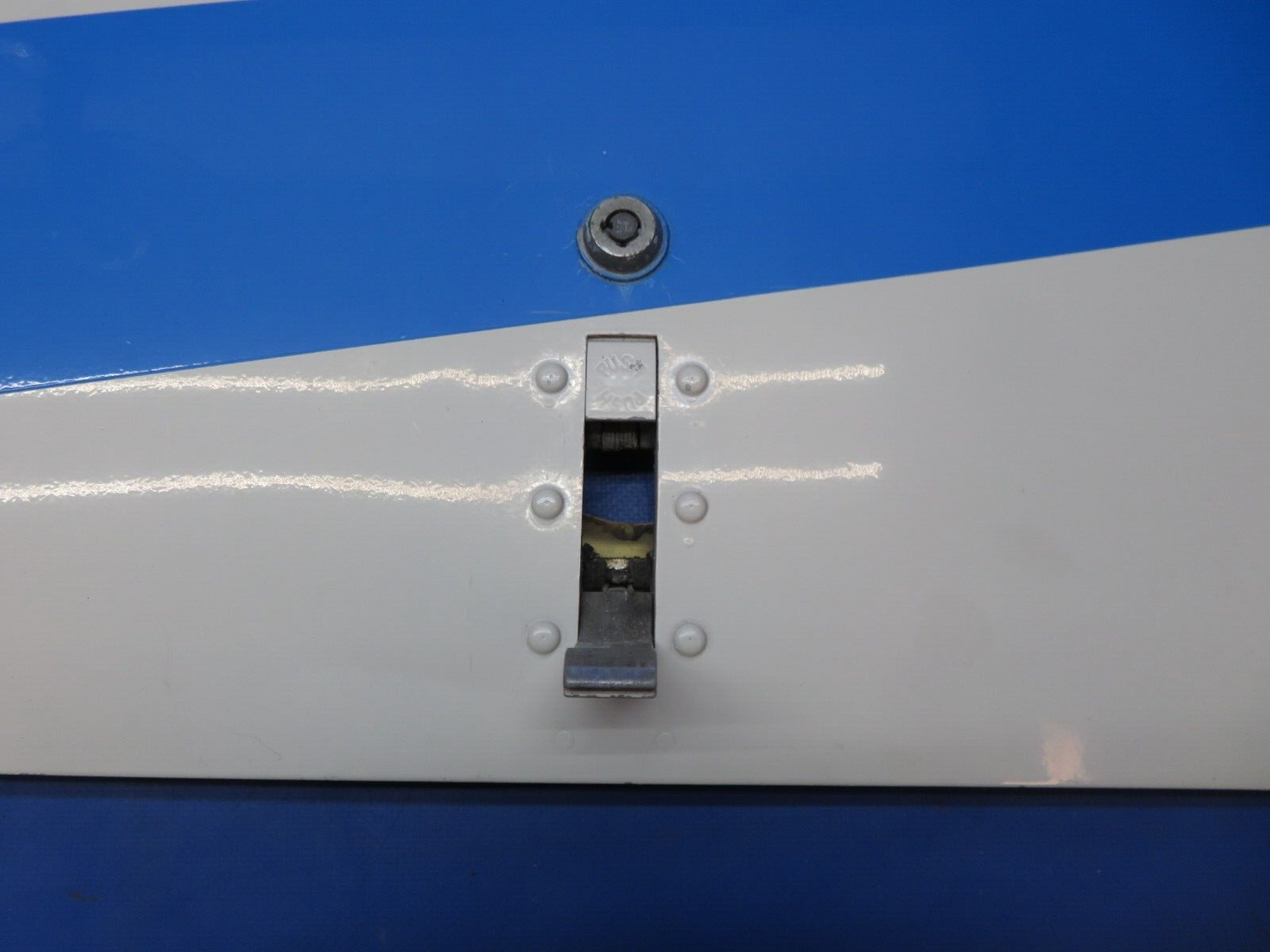 Piper PA-28-236 Dakota Baggage Door Assy No Key P/N 66793-18 (0623-674)