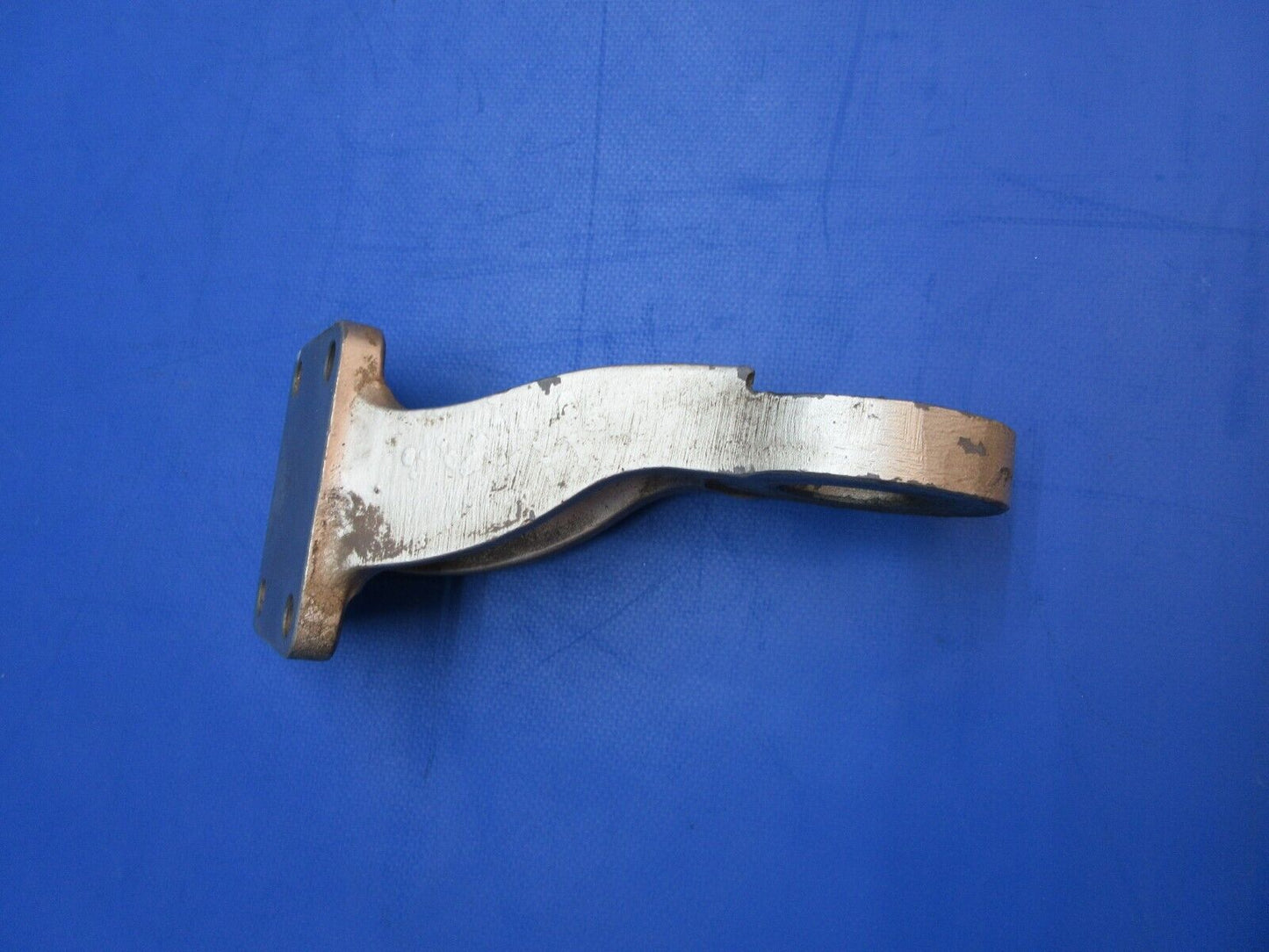 Continental E-225 RH Front Engine Mount Bracket P/N 531242 (0923-800)