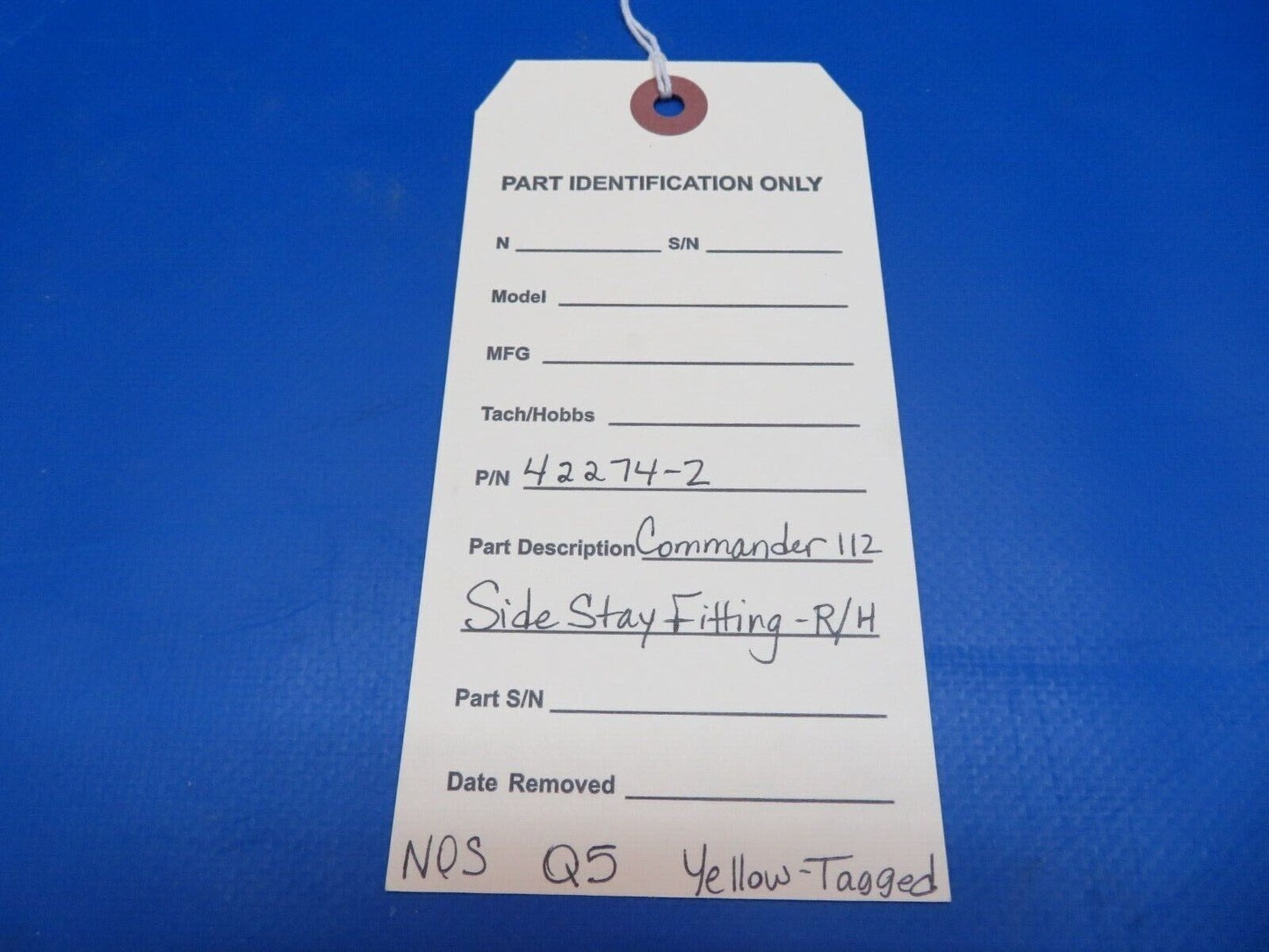 Commander 112 RH Side Stay Fitting P/N 42274-2 NOS (0922-55)