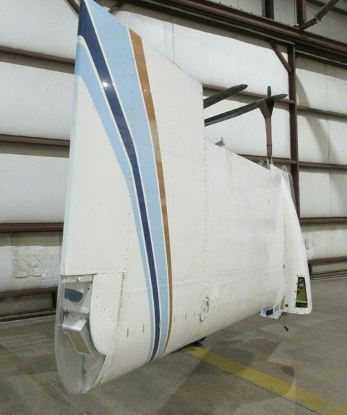 1974 Beech Baron E-55 Wing RH 96-110005-704 (1119-01)