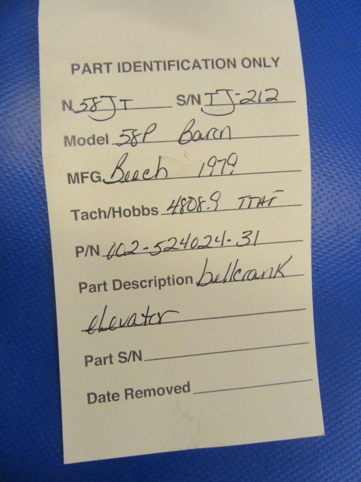 Beech Baron 58P Bellcrank Elevator P/N 002-524024-31 (0418-36)