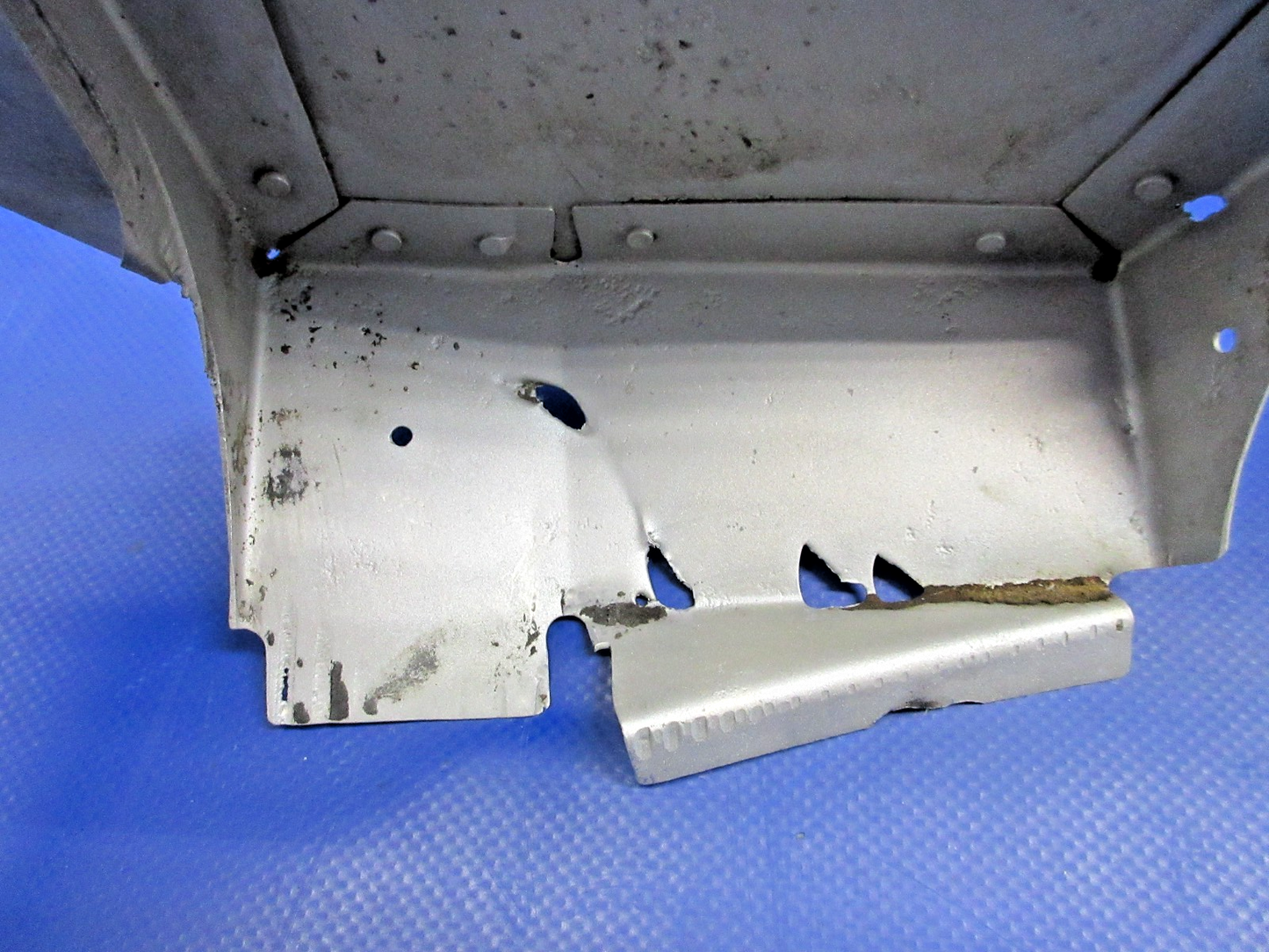 Beech D95A Travel Air Engine Baffle Set P/N 95-910015-329 (0326-875)21