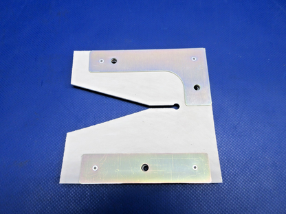 Cirrus SR20 / SR22 Nose Landing Gear AFT Cowl Seal P/N 20665-003 NOS (0426-742)1
