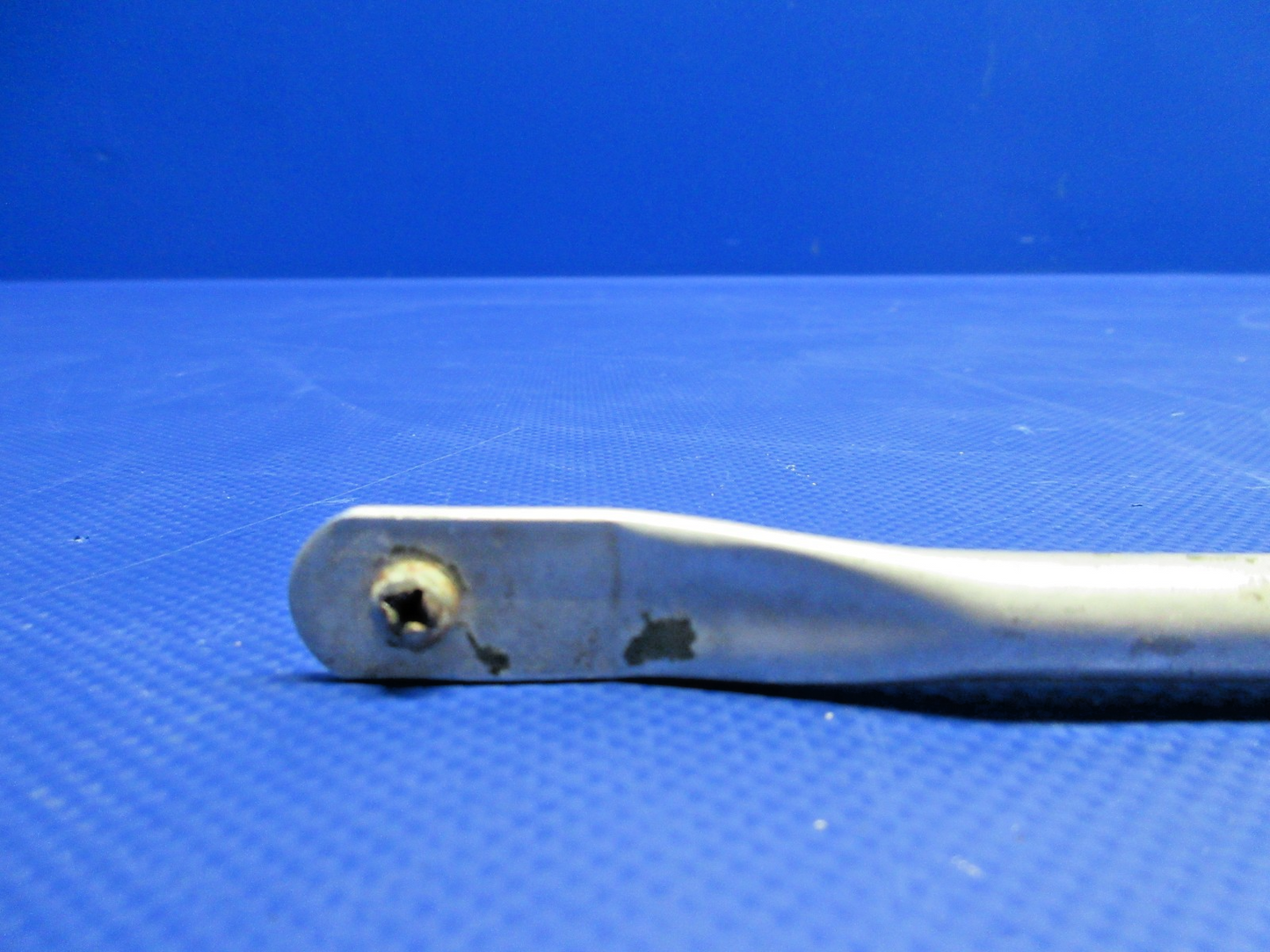 Cessna 421 Baggage Door Support P/N 5013060-33 (0726-739)5