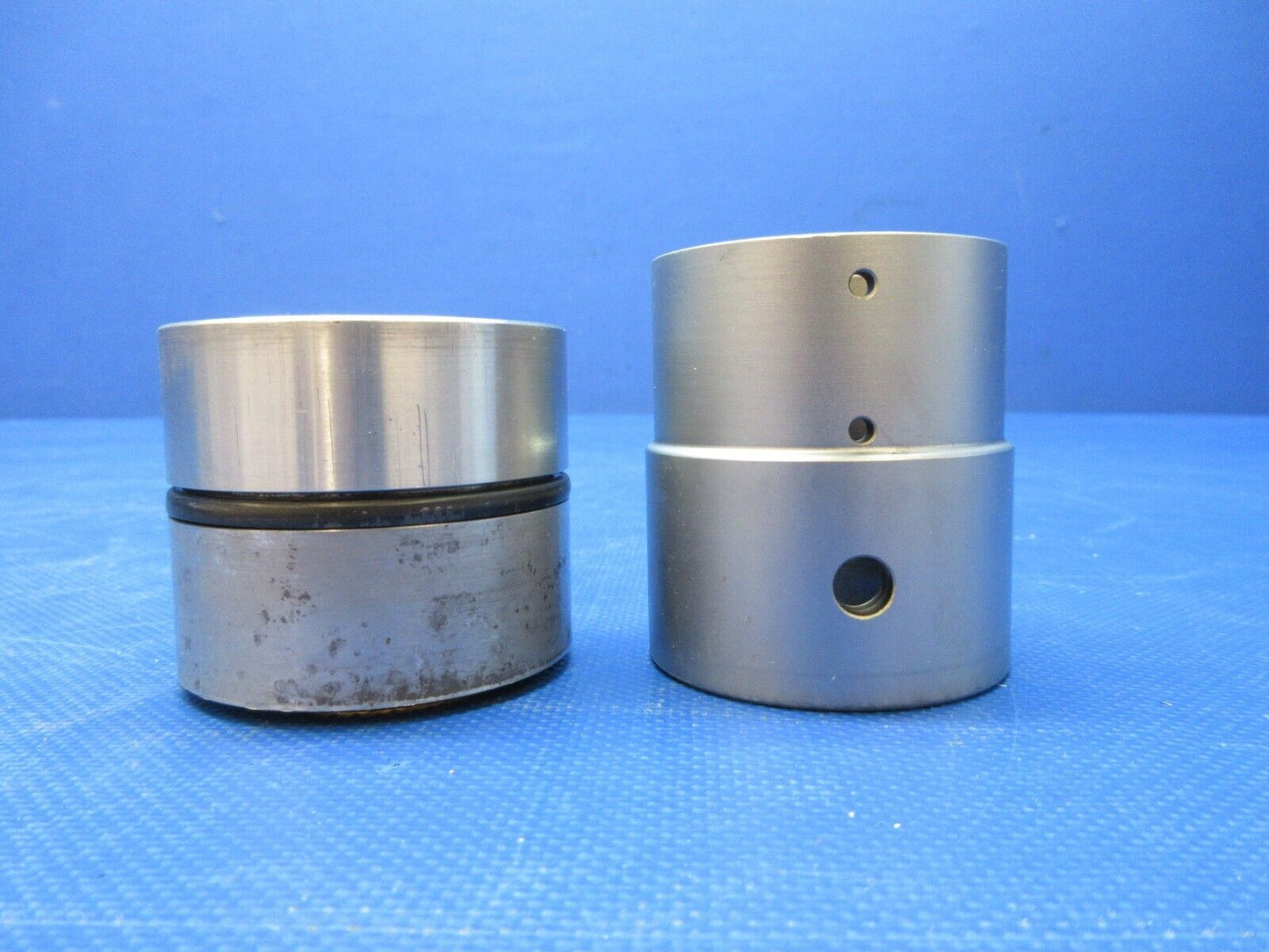 Piper PA-34-200T Seneca II MG Bearings Upper & LWR P/N 67036-00 (0924-1379)