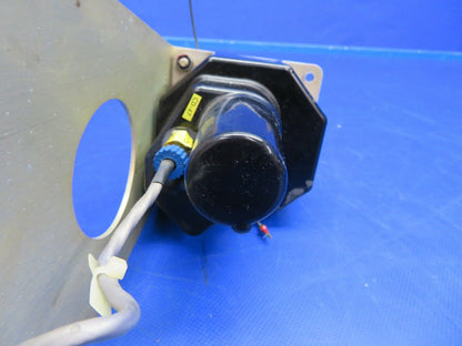 Edo-Aire Roll Servo w/ Top Bracket 1C363-1-269R 14V Piper 32RT-300 (0520-536)