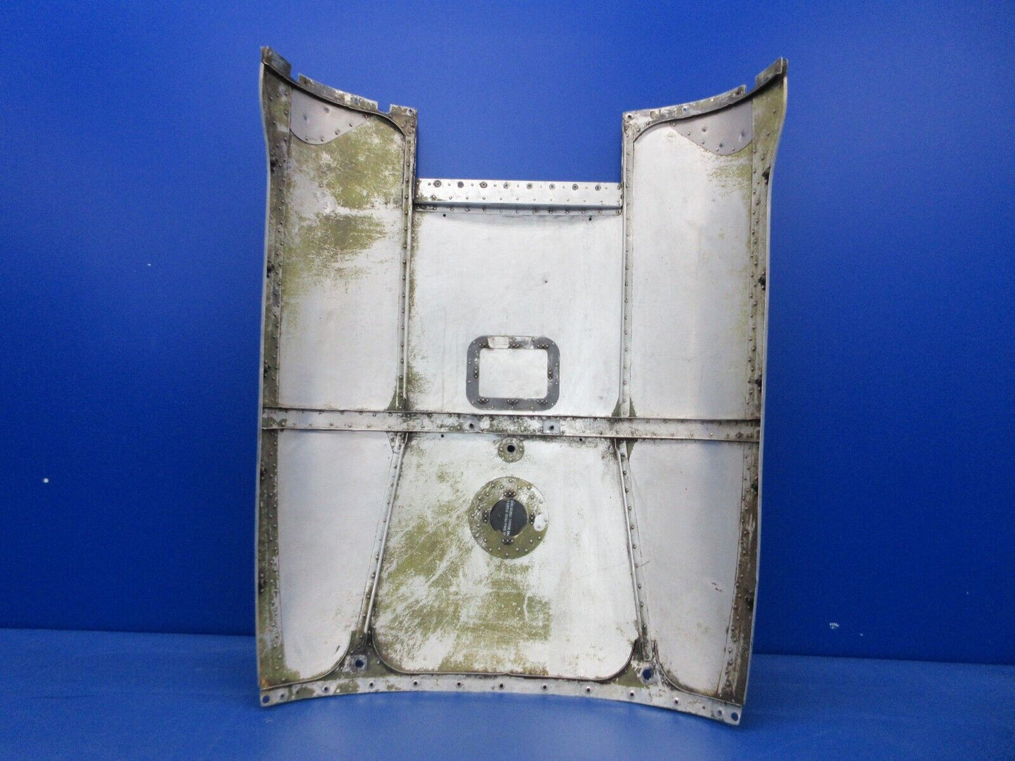 Piper PA-34-200T Seneca II Bottom Cowl Assy P/N 37207-104 (0524-1951)