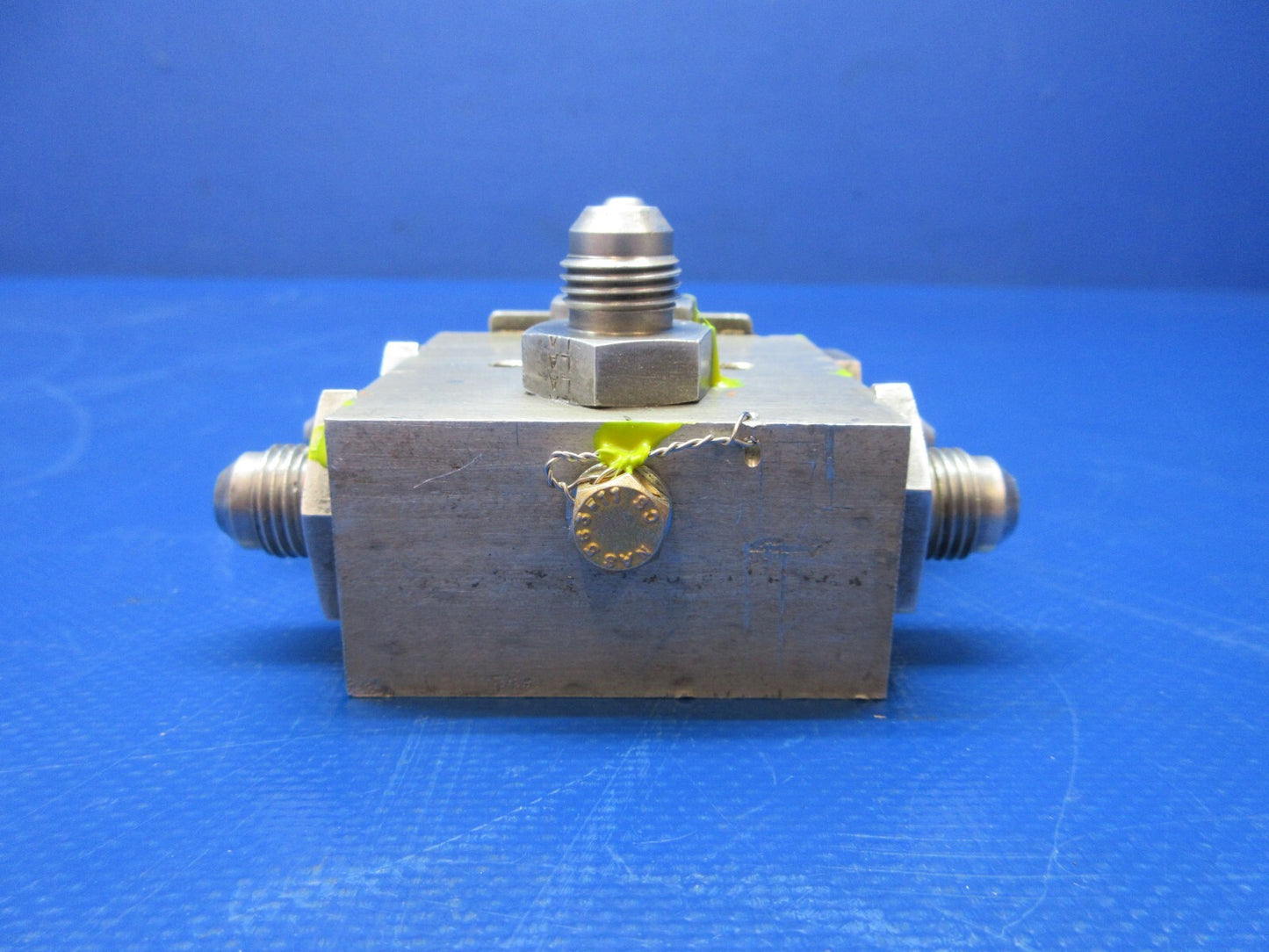 Early Cessna 210 Fuel Selector Valve w/ Shaft P/N 1216001-1 REBUILT (0325-1362)8