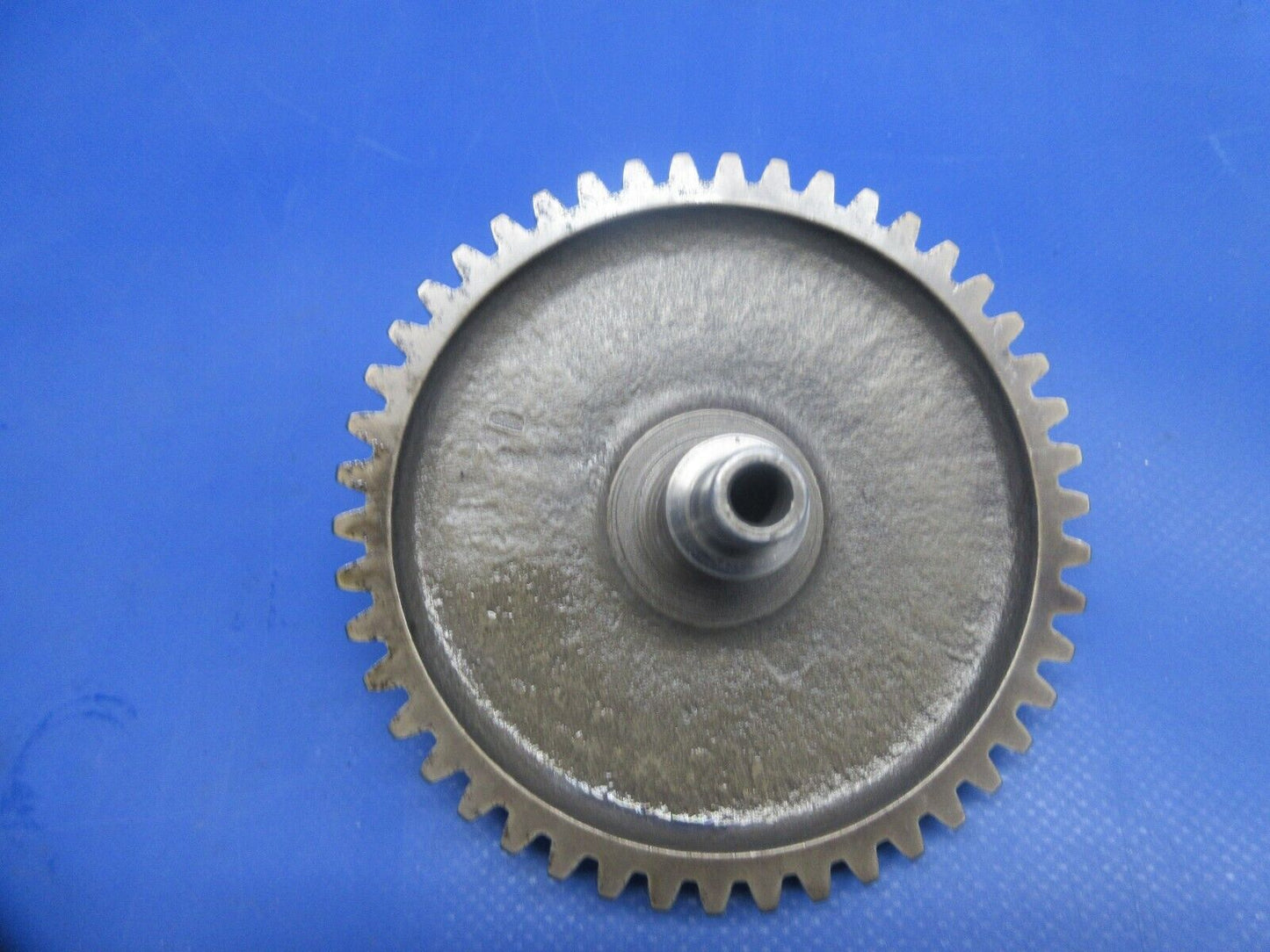 Continental TSIO-520-E Idler Gear P/N 629360 (0924-722)
