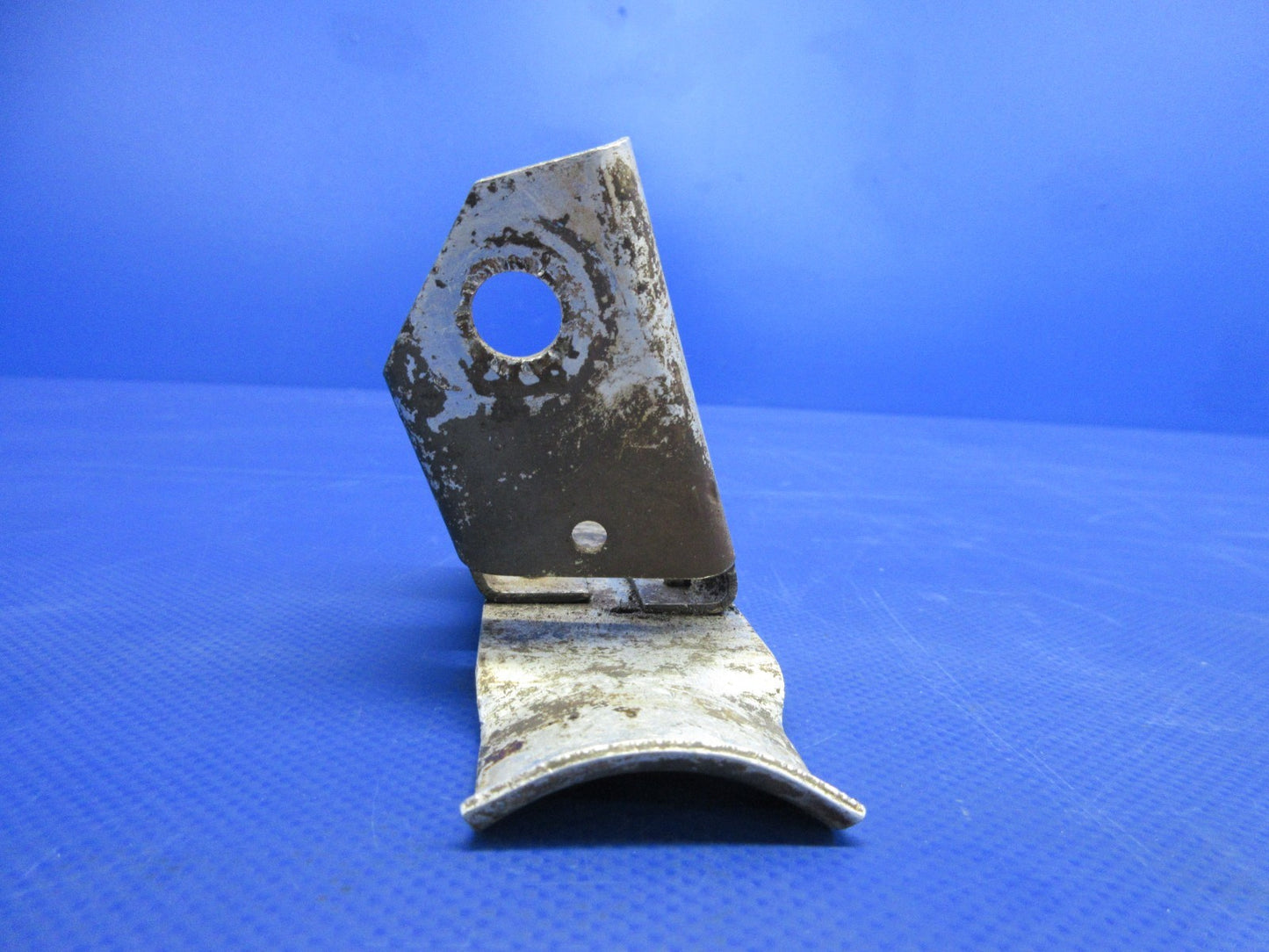 Cessna 310 / 310I Propeller Cable Bracket P/N 0852000-41 (0326-879)5