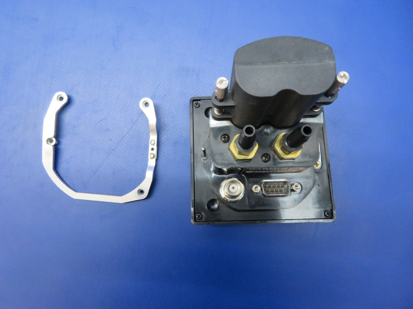 Garmin G5 w/ Connector 14/28v PN 011-03809-00 WARRANTY (0726-104)3
