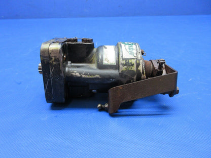 Early Cessna 182 Sensenich / Woodward Prop Governor P/N 210105 CORE (0724-1236)