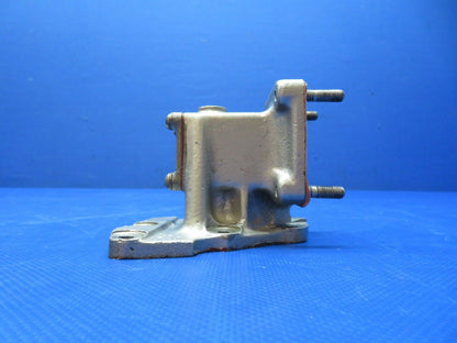 Continental O-470-U Cover Oil Pump Tach Drive Housing P/N 538579 (0324-173)