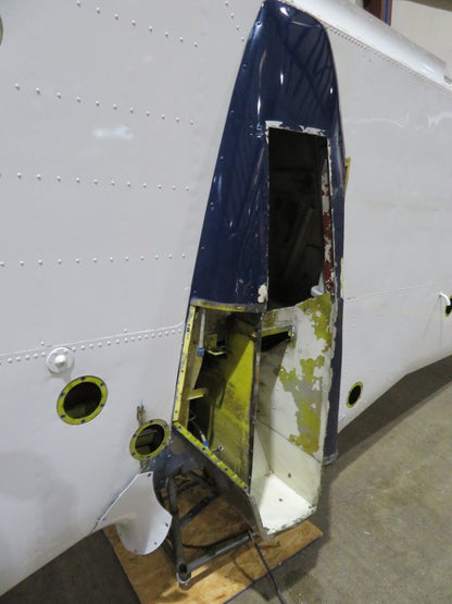 1960 Piper PA-23-250 Aztec RH Wing P/N 16170-01 (0324-95)