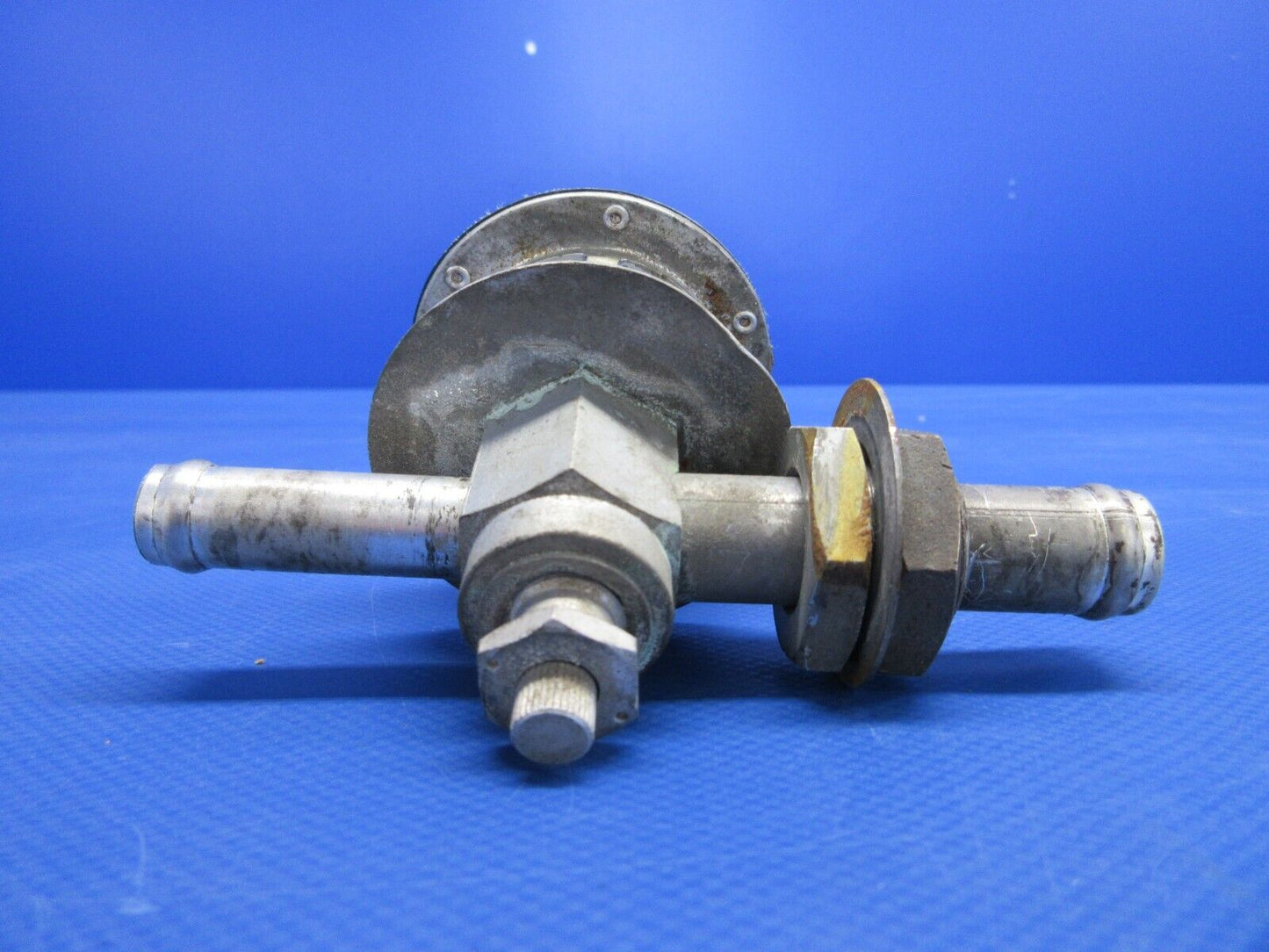 Beech 19A Musketeer Airborne Vacuum Relief Valve P/N 133A3 (0424-1329)