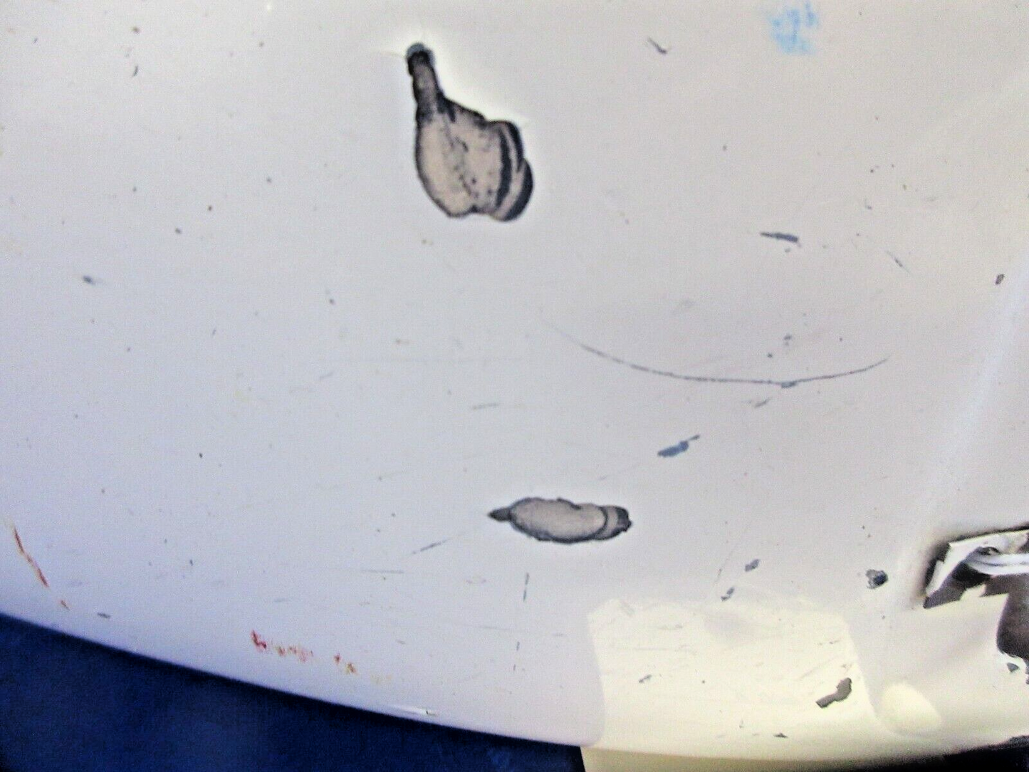 1996 Piper PA-28-181 Nose Gear Wheel Fairing / Pant 35944-15 (1224-833)14