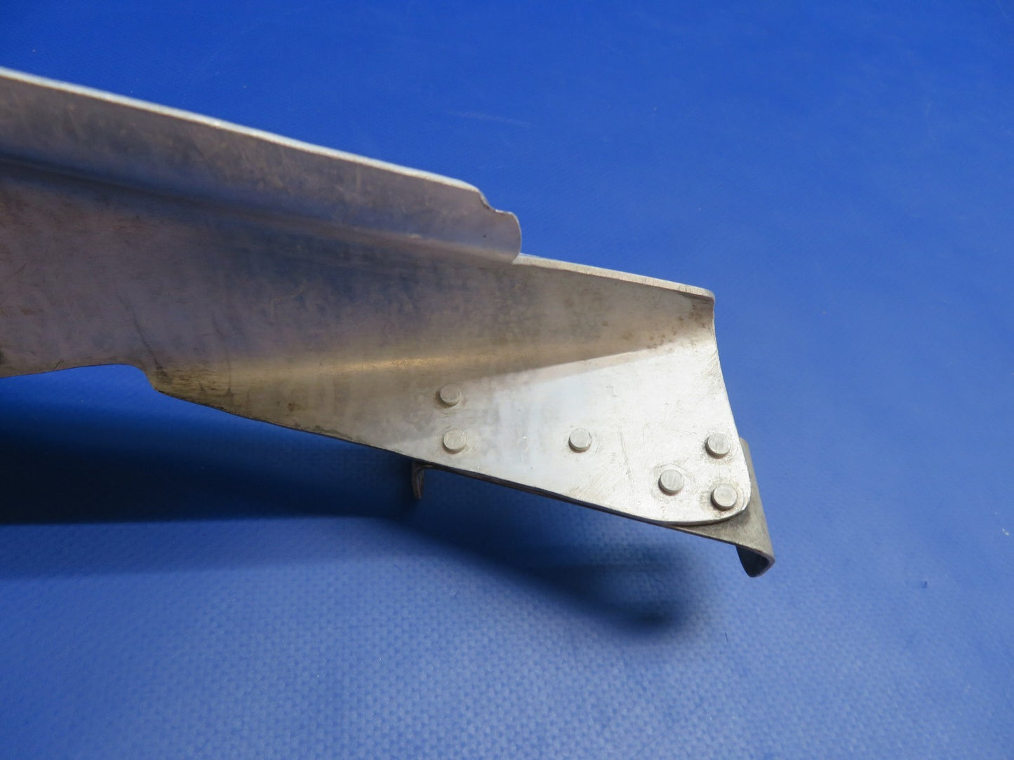 Cessna 310 / 310J Engine Control Bracket P/N 0850449-4, 0850449-6 (0326-1796)11