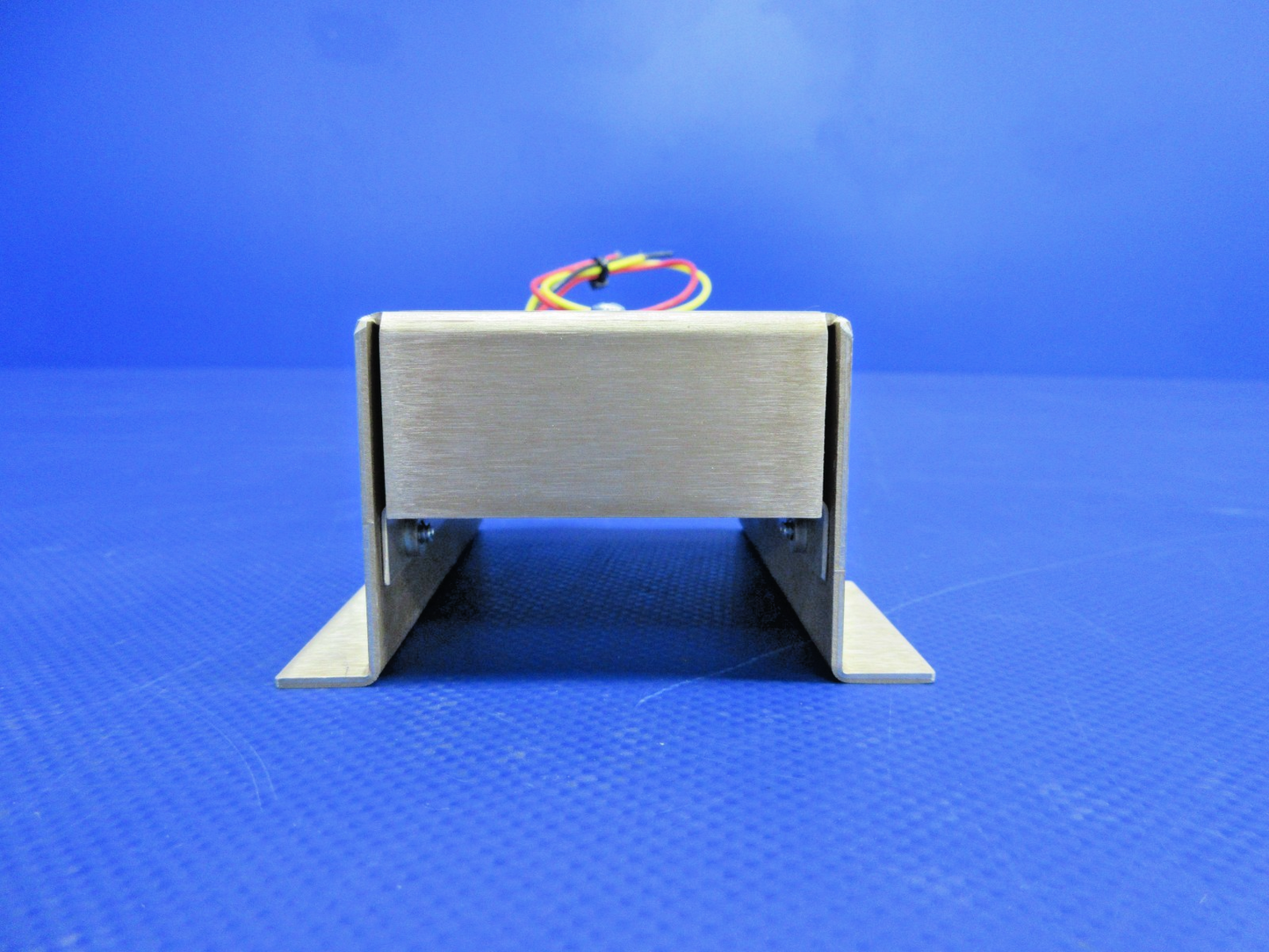 Lamar Voltage Regulator 14V P/N B-00331-2 (0426-764)6