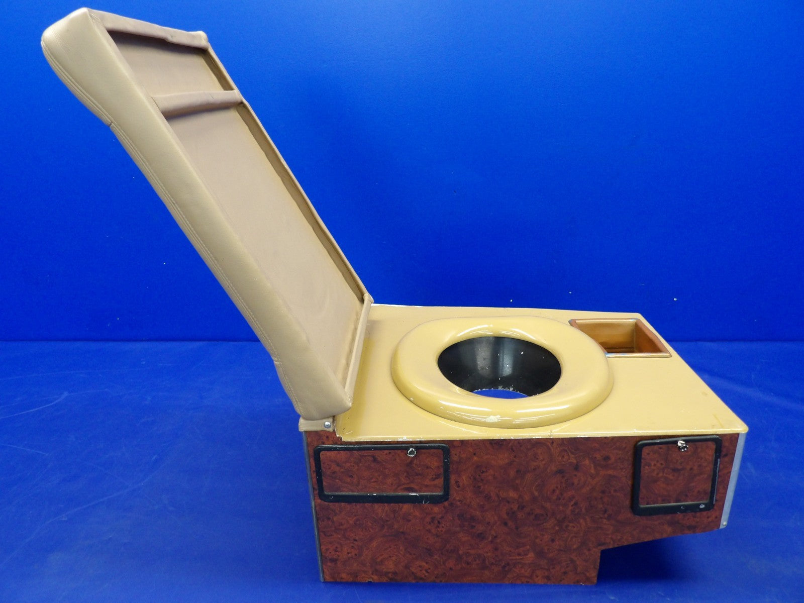Cessna 421 Upholstered Potty / Toilet Seat P/N 5191525-1 (0726-1200)3