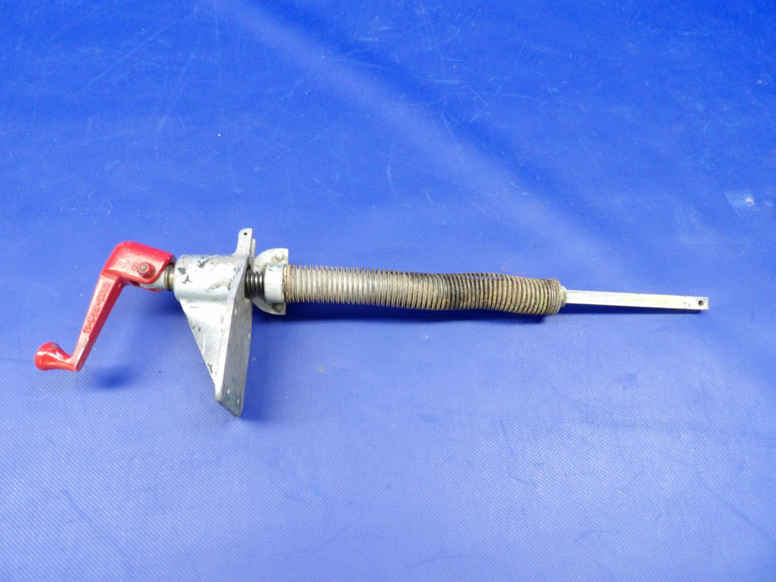 Globe Landing Gear Pull Down / Extension Handle & Shaft 11-532-2892 (0226-505)9