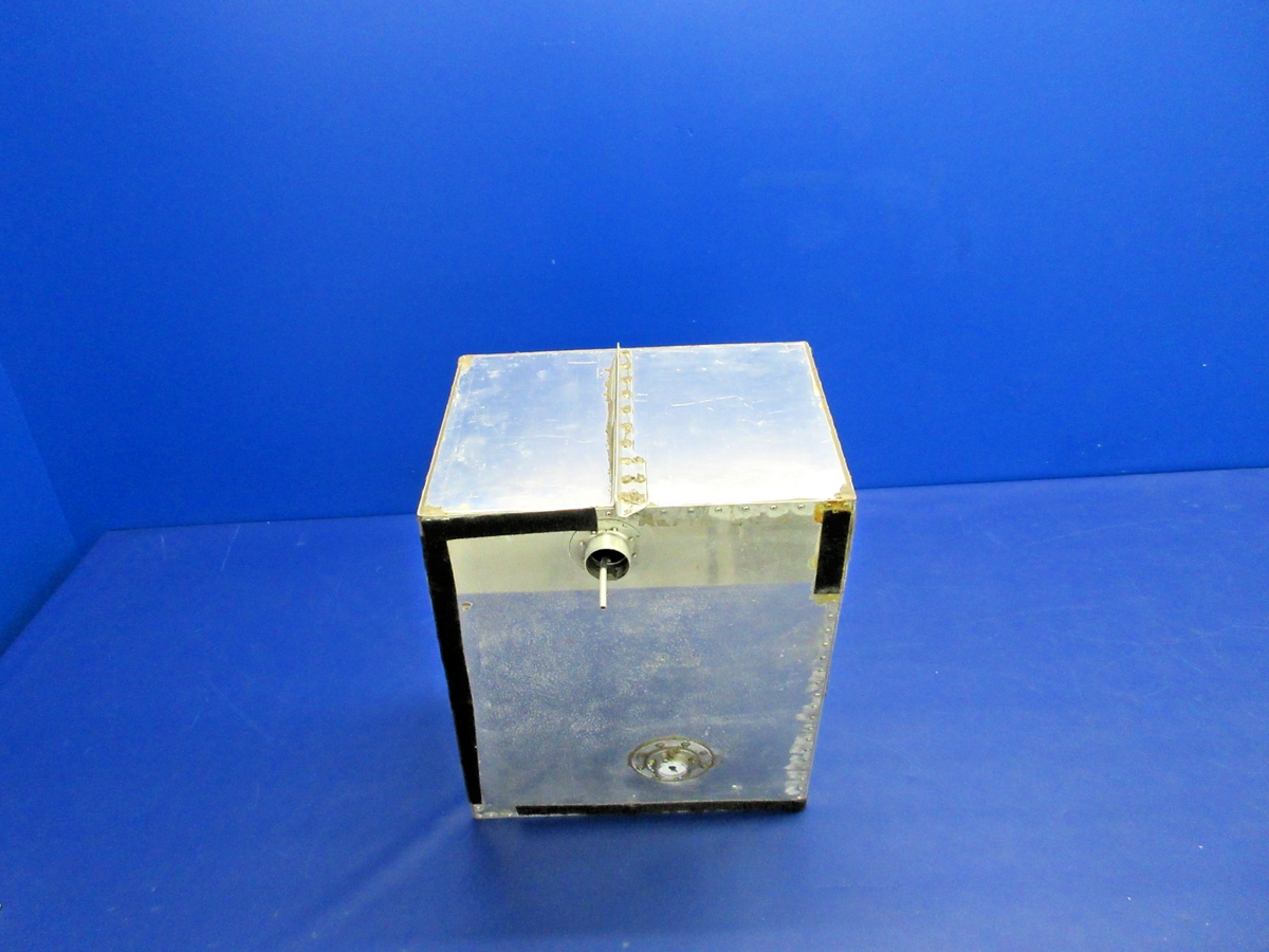 Vans RV-12 20 Gallon Fuel Tank (0526-2038)3