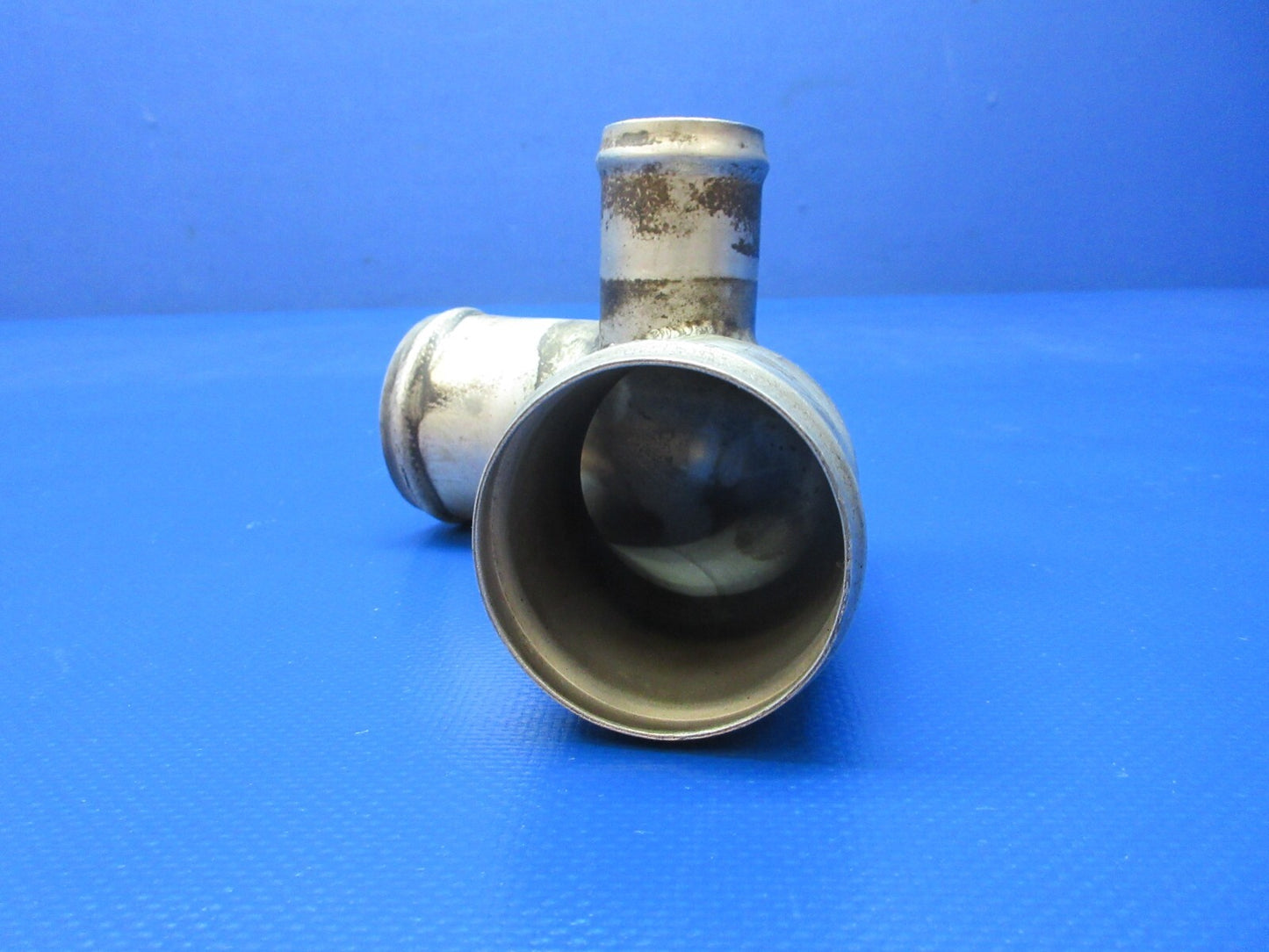 Lycoming TIO-540-AE2A RH Tube Air Inlet Housing P/N 02P19884 (1124-1391)3
