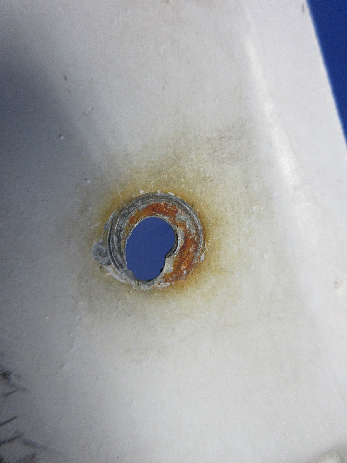 =Cessna 182 / 182L LH Wing Landing Light Window P/N 0722100-3 (0226-1034)8