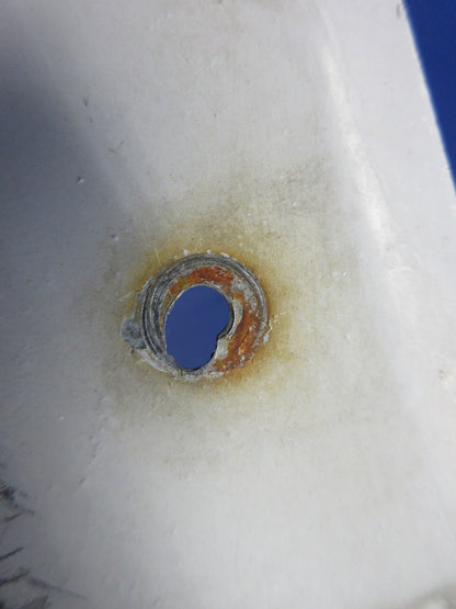 =Cessna 182 / 182L LH Wing Landing Light Window P/N 0722100-3 (0226-1034)8