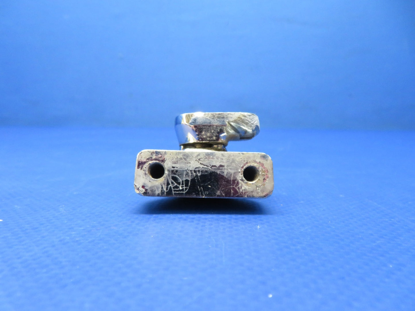 Cessna 337 / 337D Window Latch Bracket, Handle & Plate 1411202-201 (0326-138)5