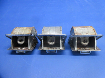 Beech C23 Sundowner Ash Tray LOT OF 3 (0724-942)