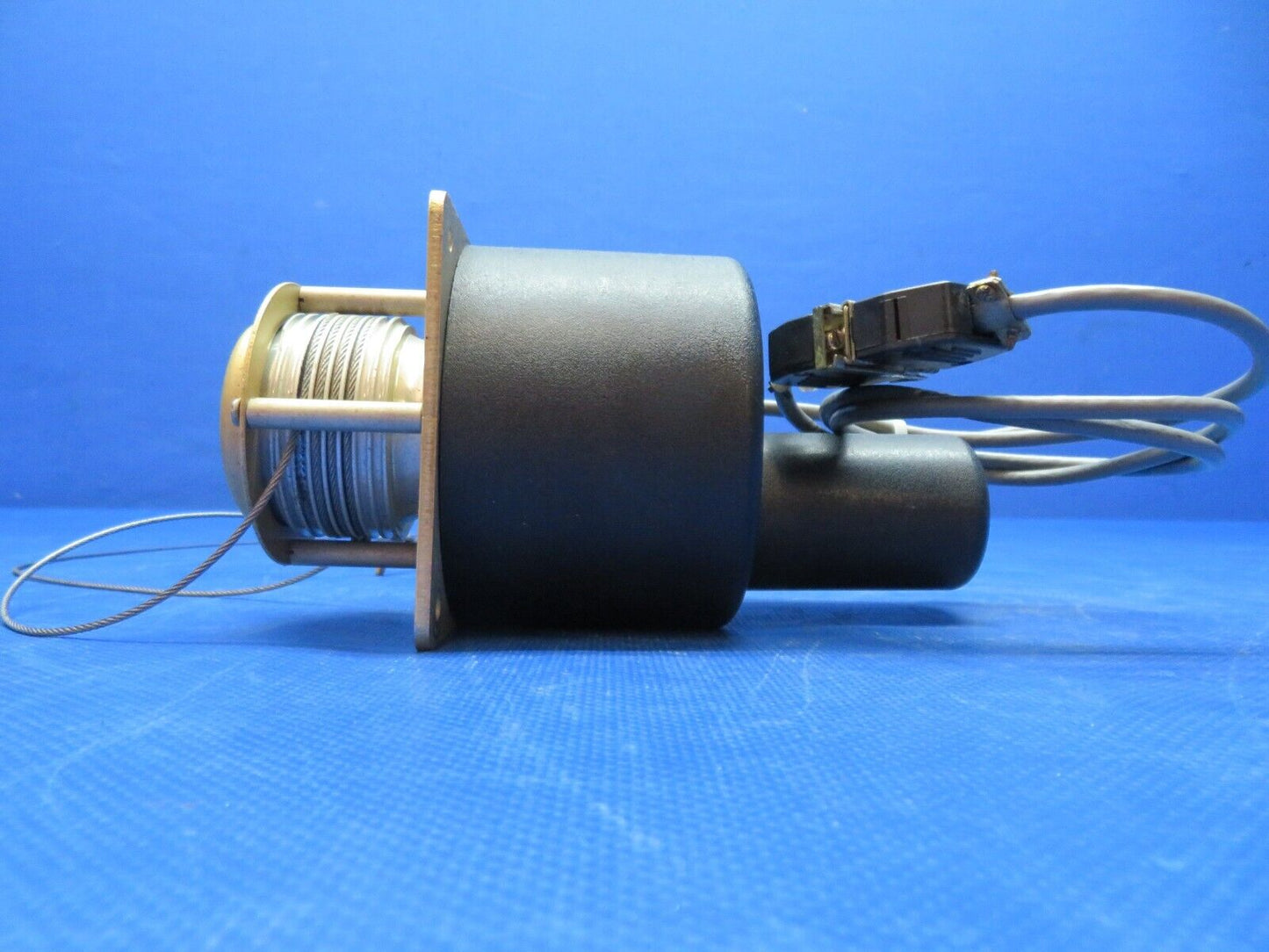 Mooney M20 / M20E S-Tec Pitch Servo w/ Connector P/N 0107-P5 WARRANTY (0424-209)