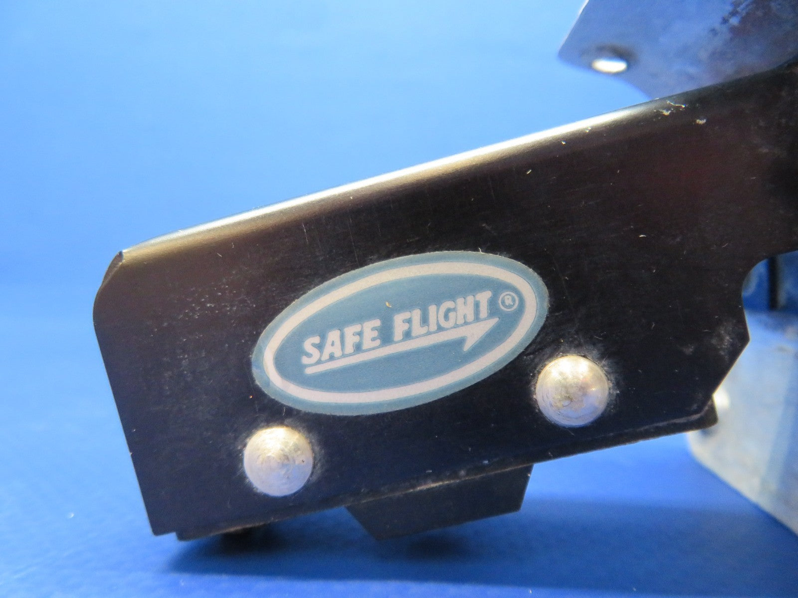 Piper PA-28-140 Safe Flight Lift Detector 14/28v C52207-7 TESTED (0326-135)4