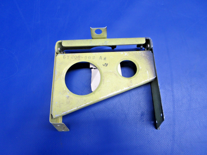 Piper PA-28 / -28R Throttle Control Quadrant Bracket P/N 67224-02 NOS (0426-732)1