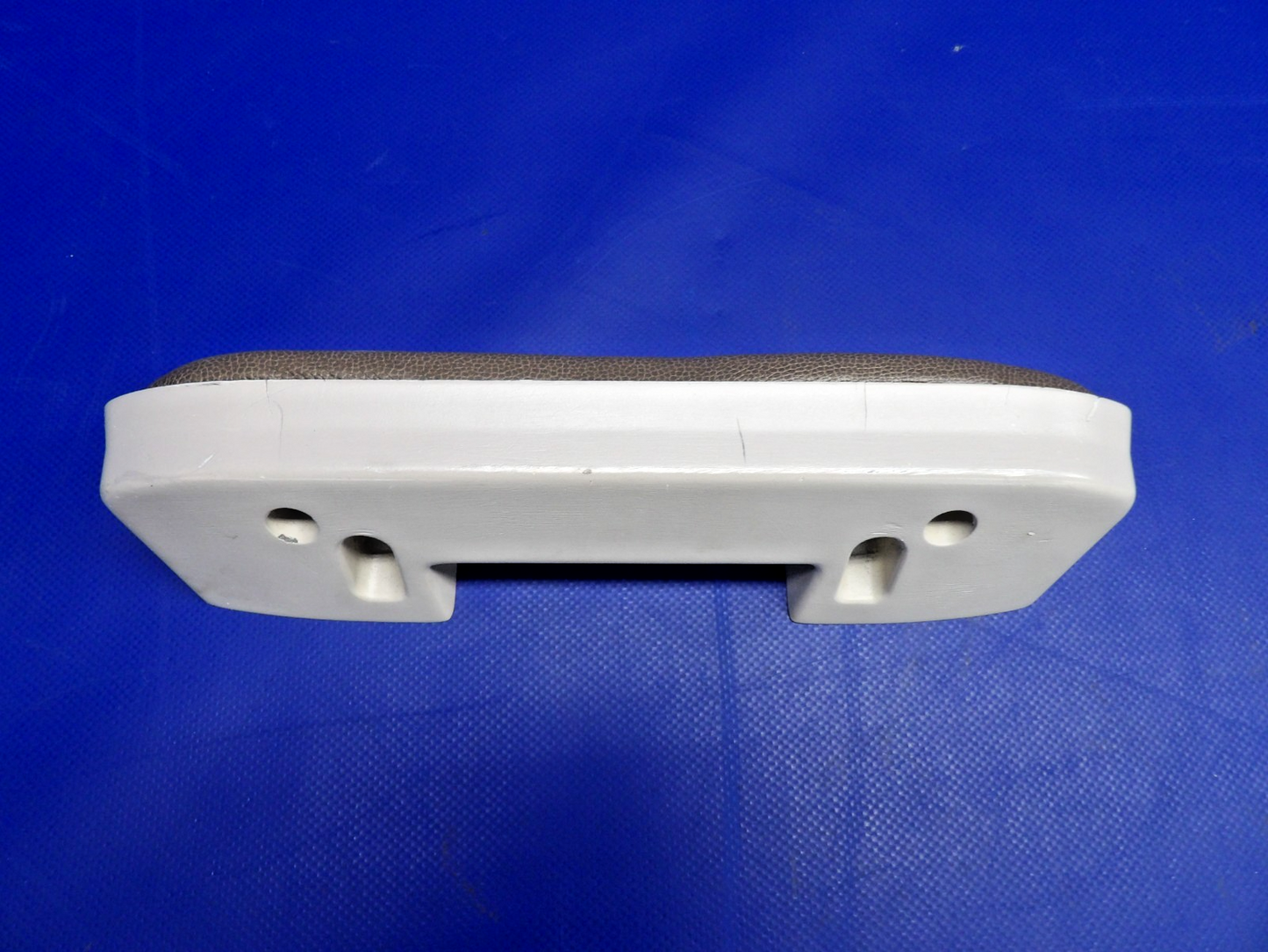 Cessna 172 / 172G Cabin Door Armrest P/N 1414082-18 (0326-1226)5