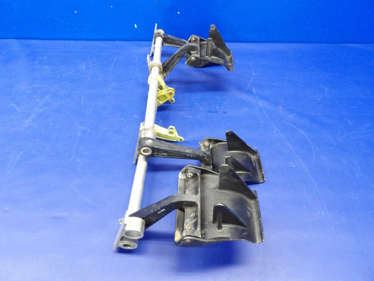 Beech 76 Duchess Rudder Pedals & Bars Set P/N 169-524013-67 (0526-2053)10