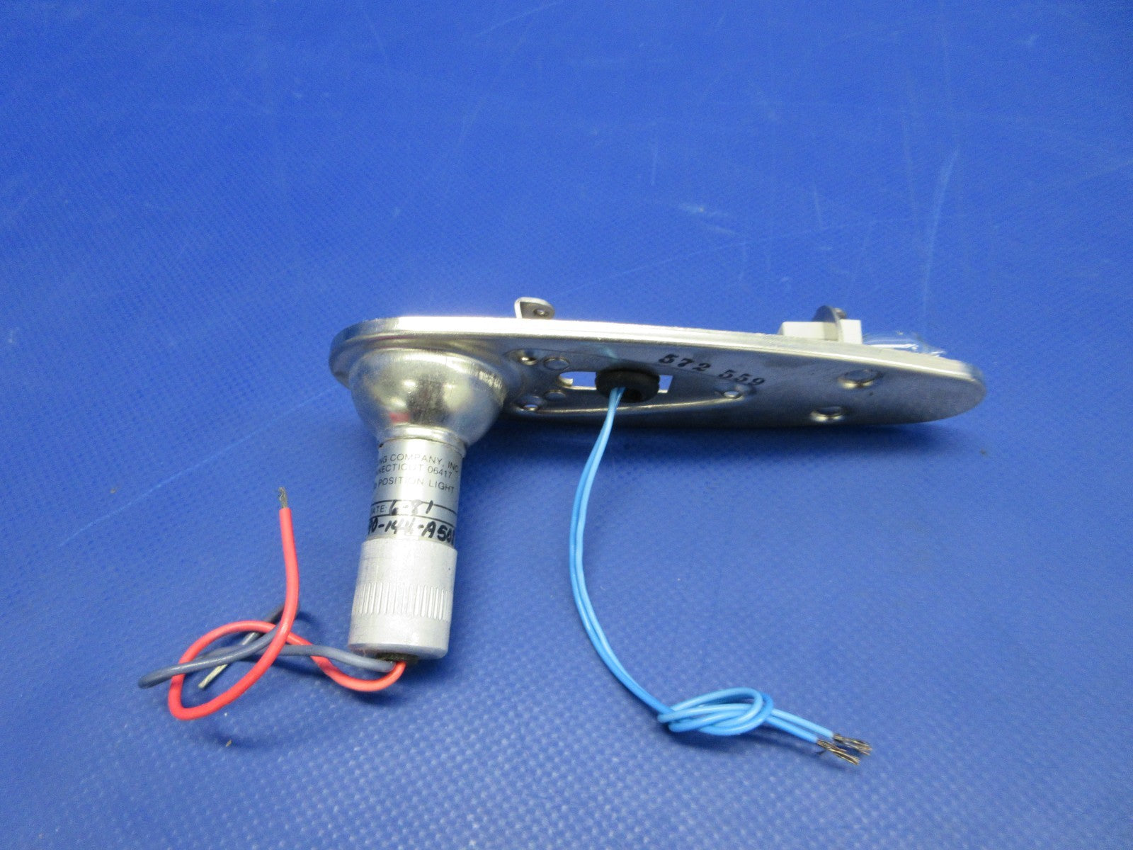 Whelen Wing Tip Strobe Light P/N A675 NOS (0426-833)8