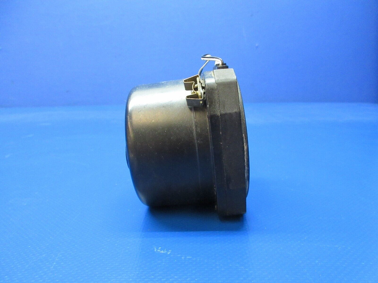 United Instruments Beech Airspeed Indicator P/N 8030-63L WARRANTY (1224-1229)