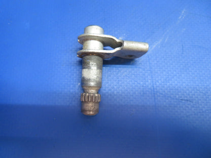 Cessna 172 Cabin Door Handle Shaft LH P/N 0511227-7 (0223-868)0