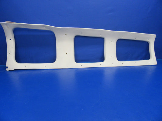 Beech Baron 58P Molding Assy RH Cream P/N 102-530129-33 (0218-270)0
